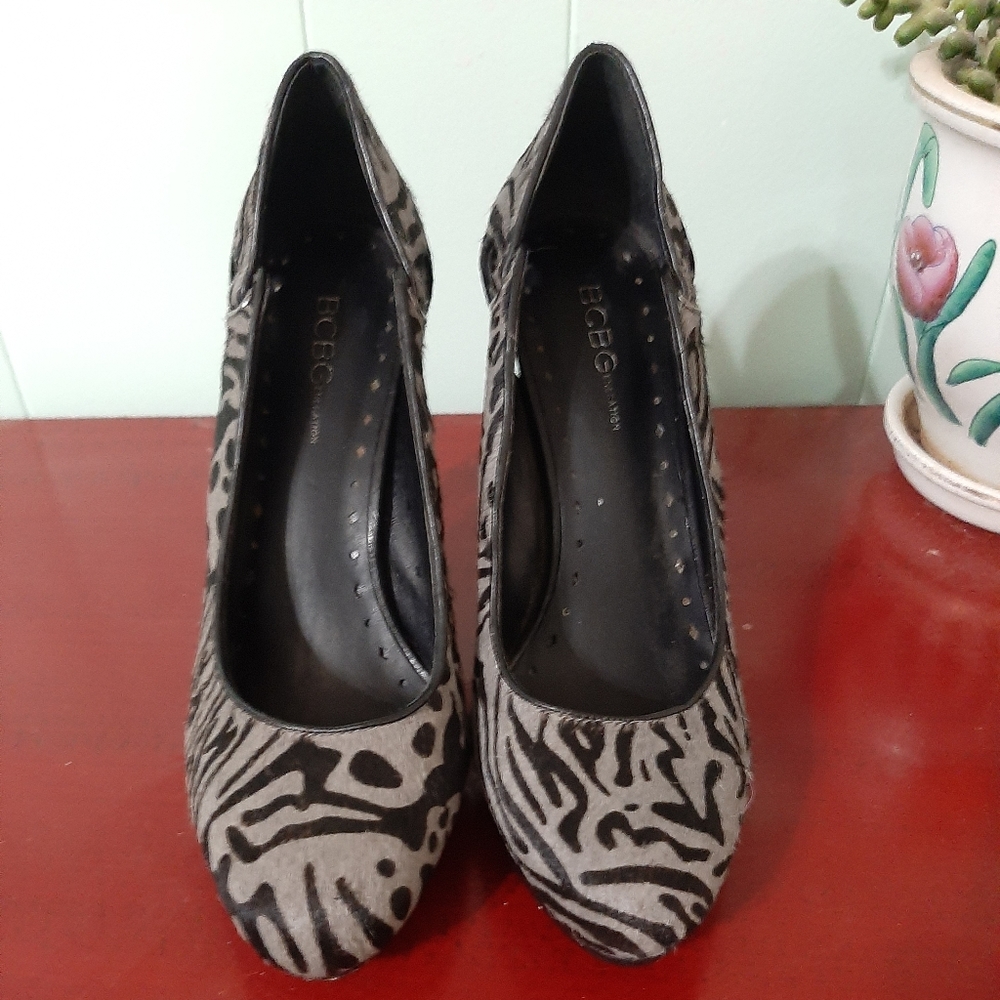 High heel shoes(pumps)
